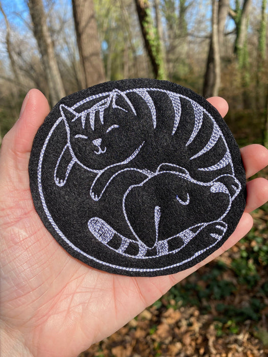Cat Dog Yin Yang Embroidered Patch – 3.86"