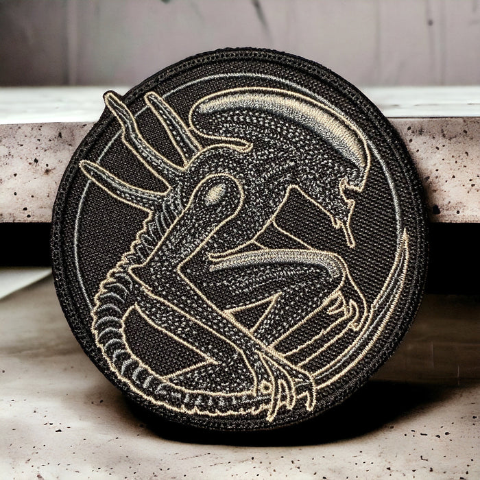 Xenomorph-Inspired Alien Embroidered Patch – 4 Inch