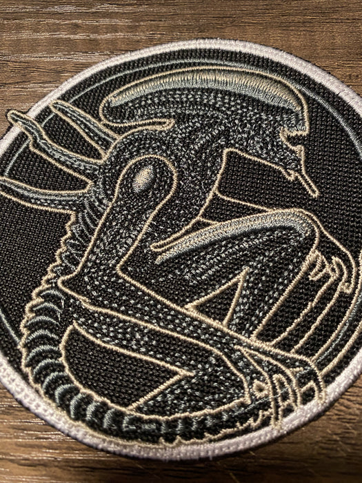 Xenomorph-Inspired Alien Embroidered Patch – 4 Inch