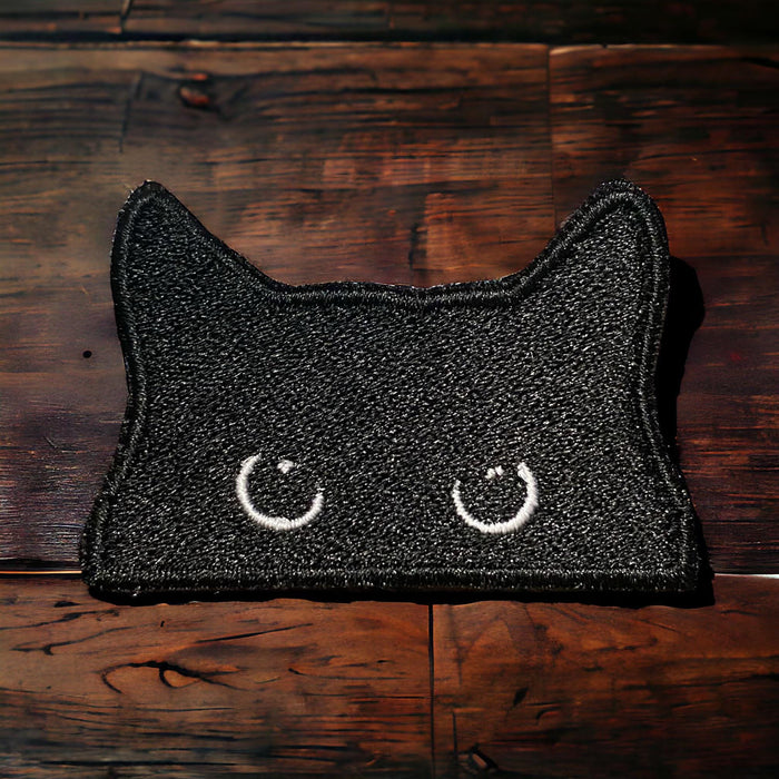 Cat Peeking Embroidered Patch – Sizes 2.25" to 8"